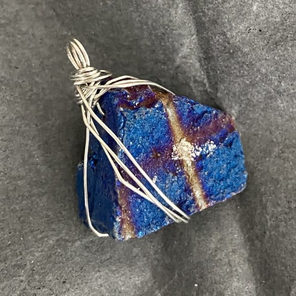 Gorgeous Blue Iridescent Agate Pendant Wire Wrapped by Hand - Picture 3 of 4